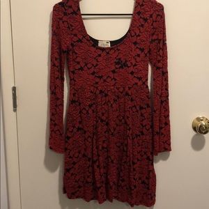 LA HEARTS RED ROSE LONG SLEEVE DRESS